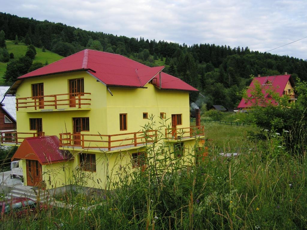 Готель Casa Mora Сучевіца Екстер'єр фото